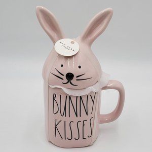 Rae Dunn Pottery “BUNNY KISSES” Lidded Mug - NWOT 🎉 Host Pick 🎉